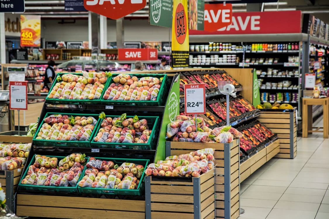 UK inflation expectations tumble to 3.4 percent as households grow more upbeat on prices